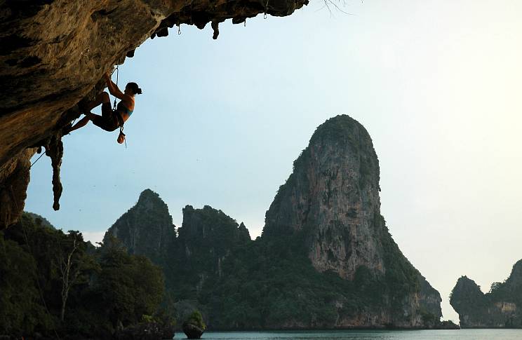 Rock Climb Groove Tube, Thailand